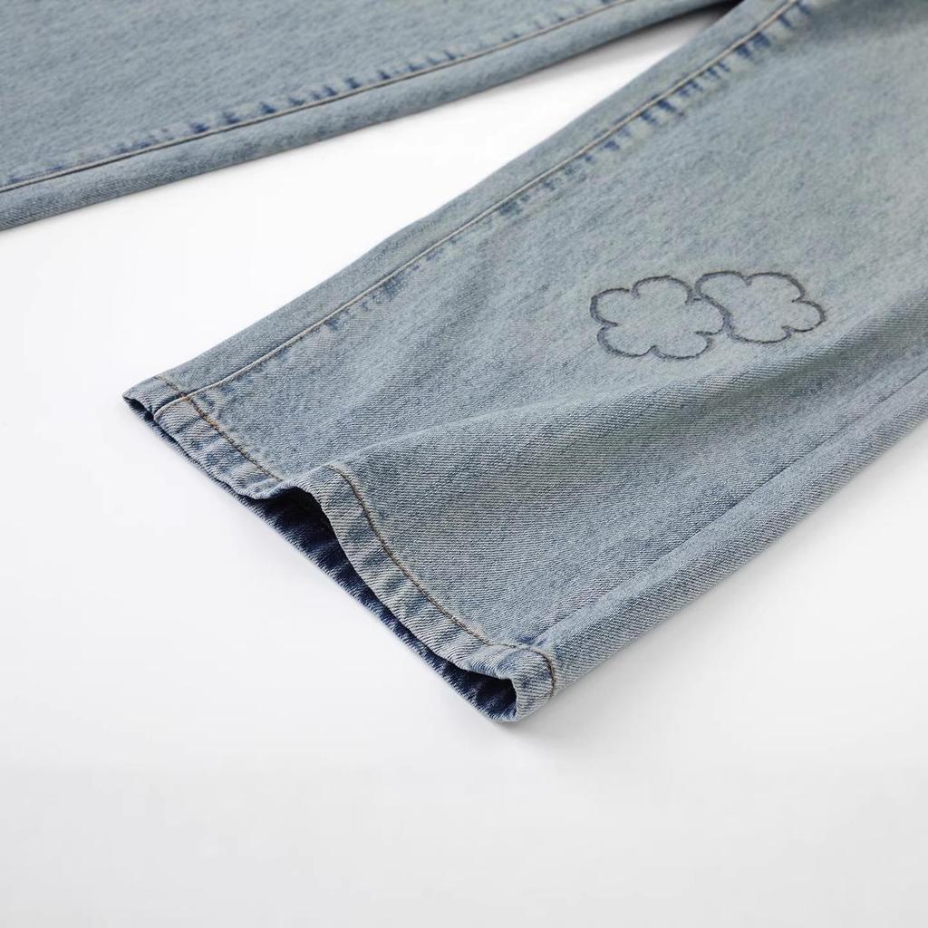 Spring 2026 Women's Floral Embroidered Straight-Leg Jeans