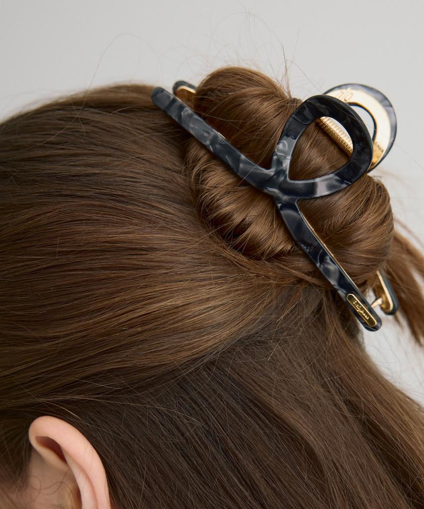 Lilykori Marble Classic Twist Hair Claw