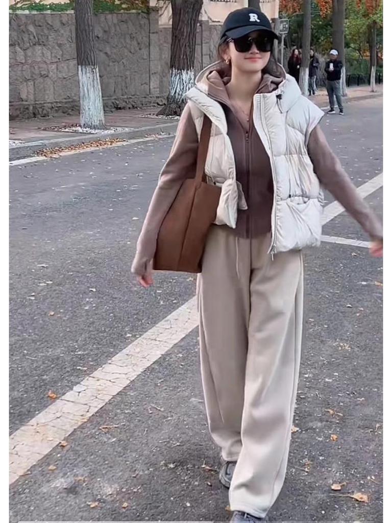 Women's 2024 Winter Short Hooded Slimming Down Puffer Vest