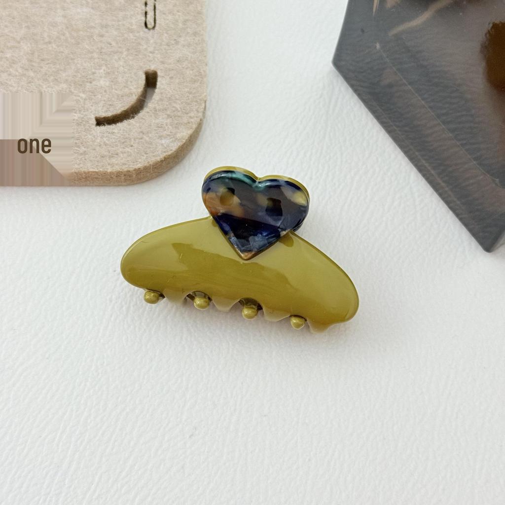 Elegant Korean Style Retro Heart Acetate Claw Clip for Hair