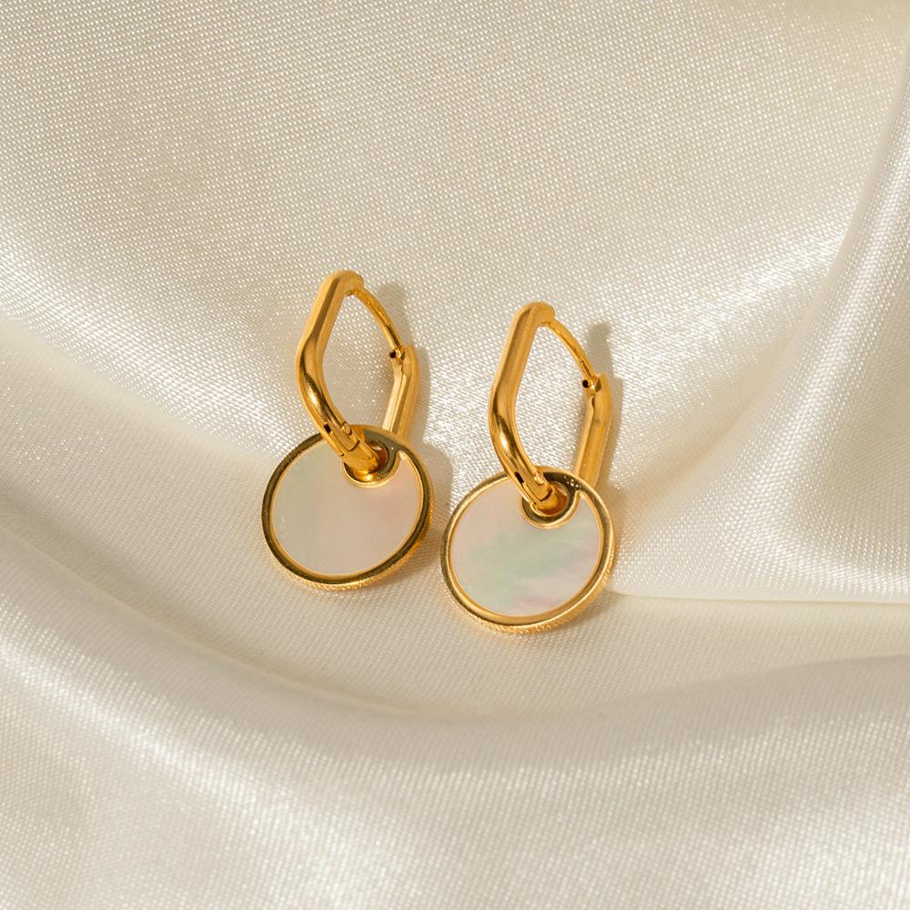 INS fashion versatile new titanium steel earrings 18K white fritillary round brand pendant earrings jewelry