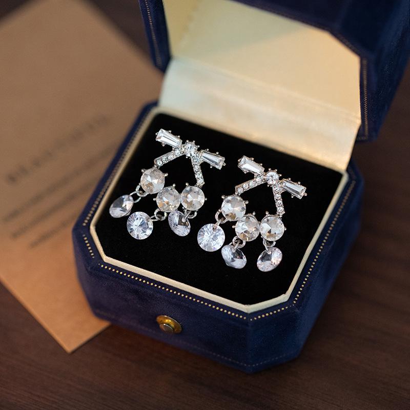 Silver Needle Rhinestone Tassel Bow Earrings: Elegant & Luxurious Fashion Statement for Women