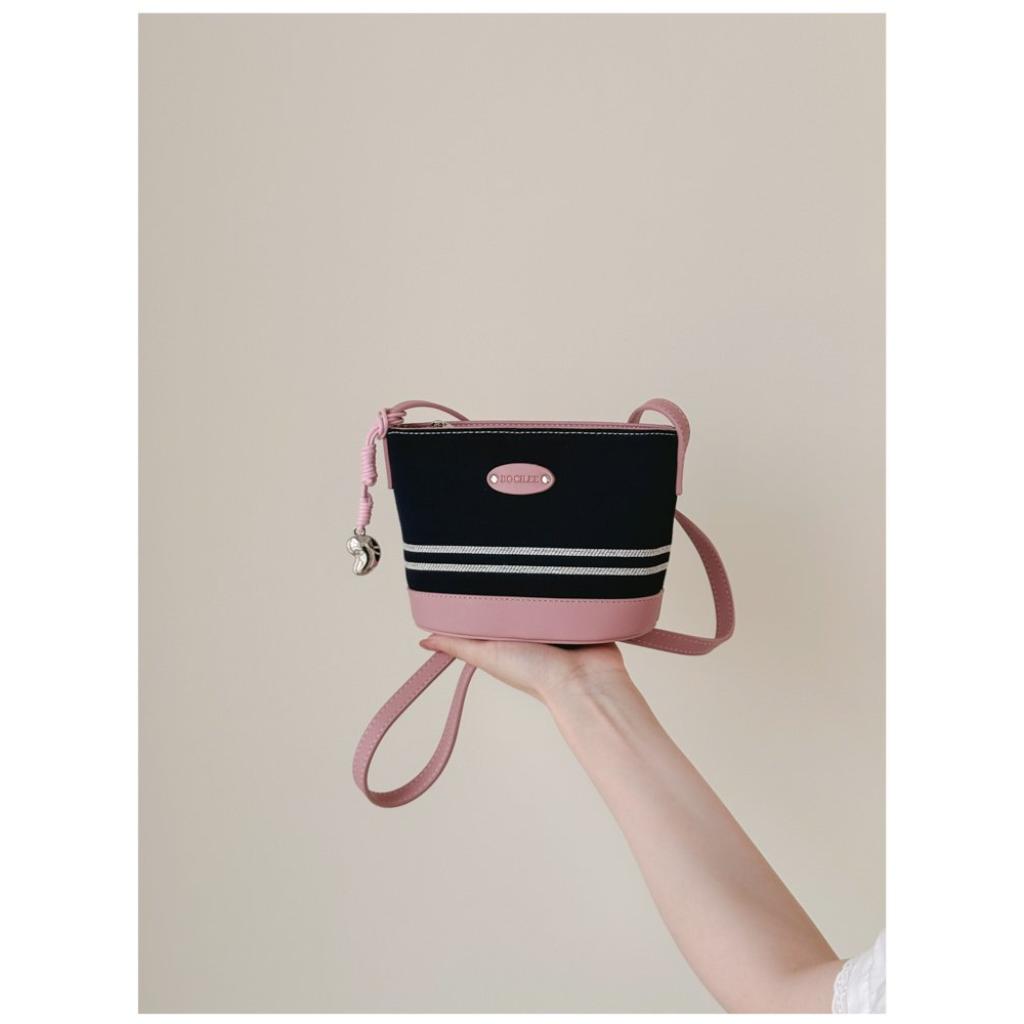 Xeie Thuk Shoulder Bag Women Faux leather Adjustable Strap Daily Commute