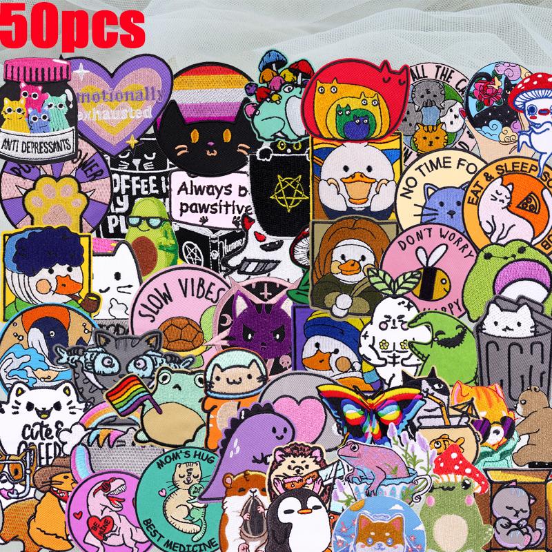 10 /20 /30 /40 /50pcs Wholesale High Quality Random Animal Embroidery Patch Diy Cute Cartoon Iron On Patches For Clothing On Clothes 