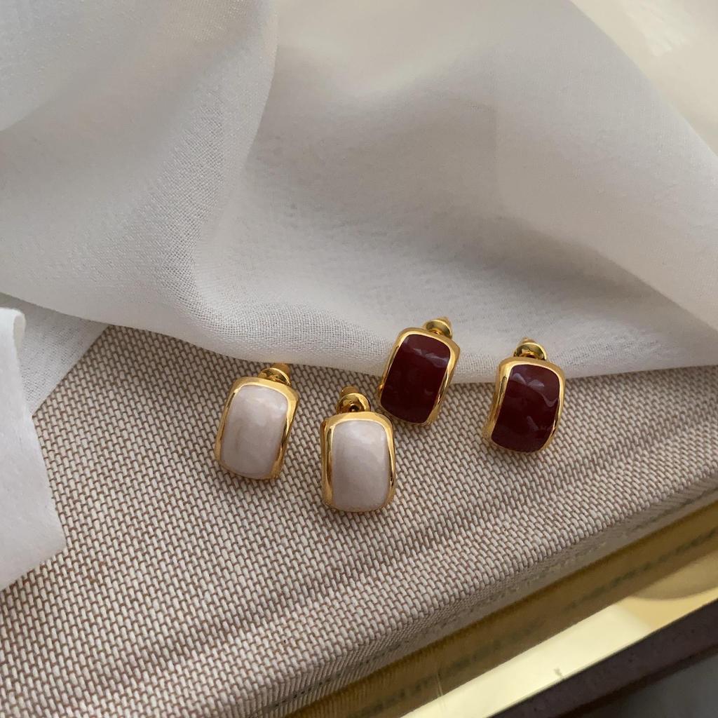 Versatile Simple Temperament White Drip Glaze Stud Earrings Women'S Niche Design High-End Earrings Versatile Earrings
