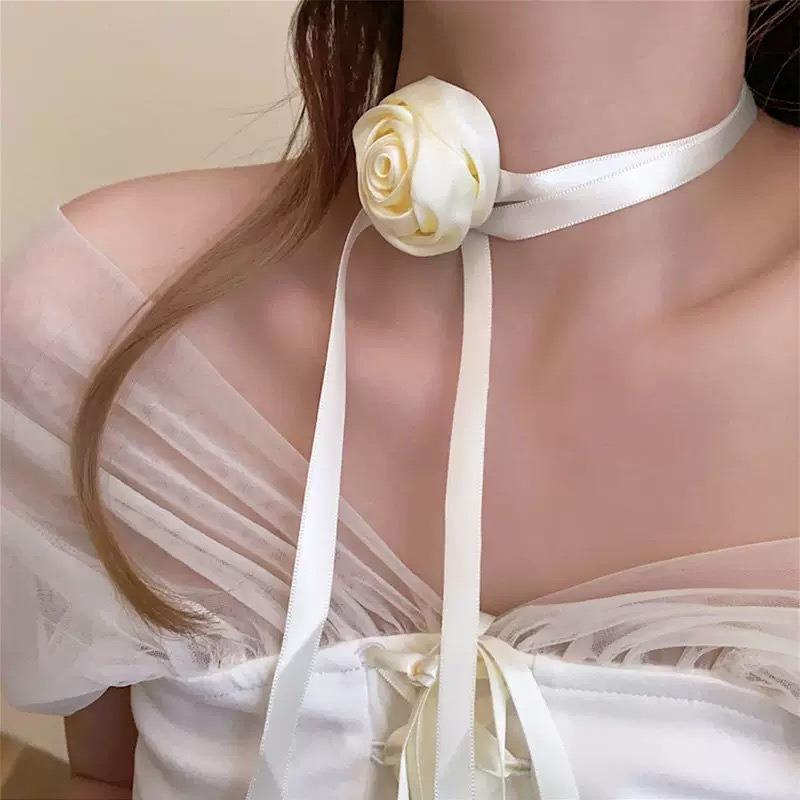 Black and white flower necklace rose choker neck flower neckband necklace female neck collar camellia clavicle chain