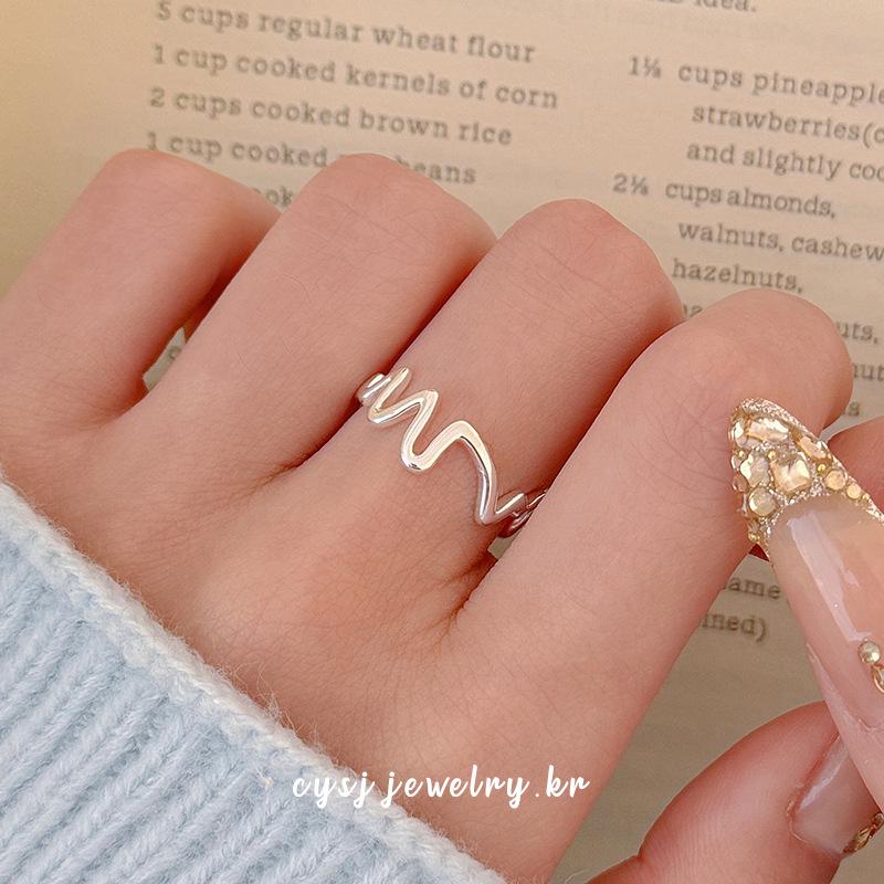 Cuiyan Shijie S925 Silver Korean Irregular Wave Geometric Women's Ring