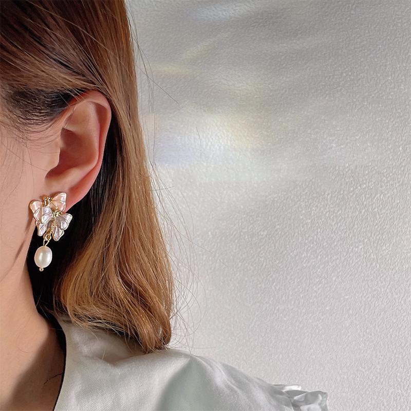 1Pair Purple Dream Butterfly Pearl Stud Earrings Korean Exquisite Gentle Sweet Earring For Women Girl Party Wedding Jewelry Gift