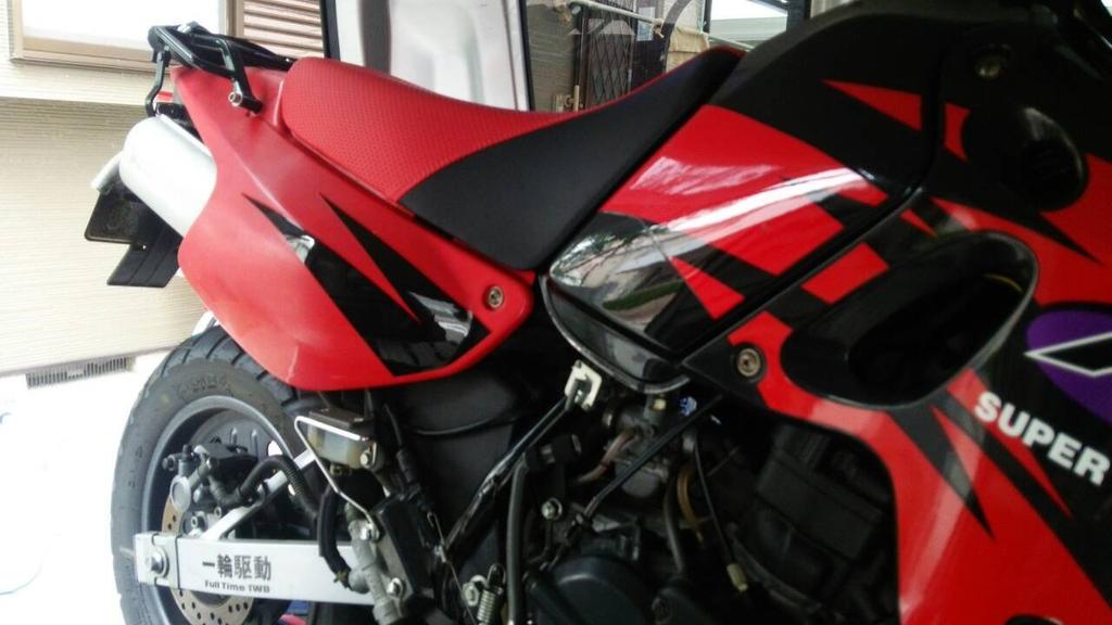 GRONDMAN Seat Cover for Kawasaki KSR-I / KSR-II / KSR110, Red/Black, Premium Embossed Fabric (Reupholstery Type)