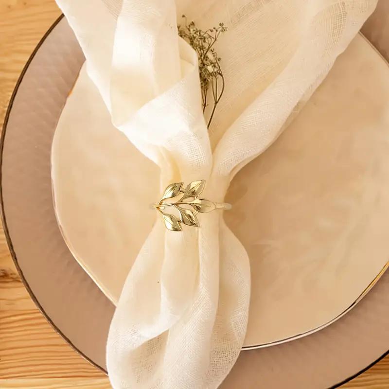 6Pcs Gold Leaf Napkin Rings Fall Napkin Holder Storage Rack For Christmas Wedding Dinnig Table Decoration Storage Rack Holder