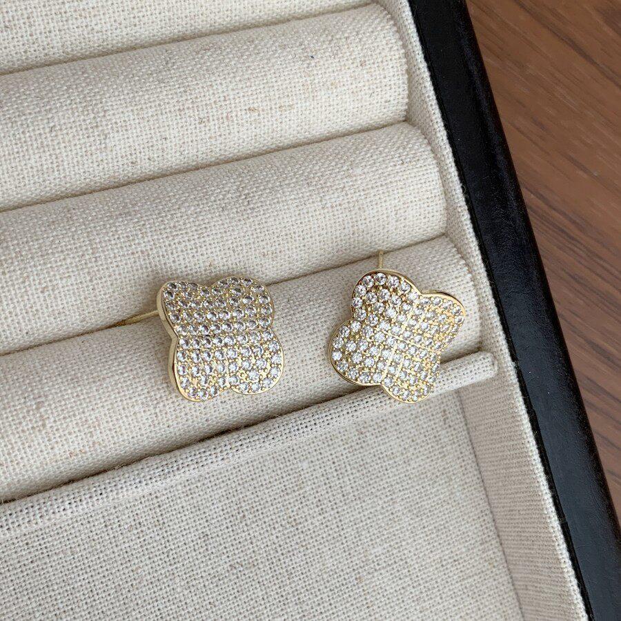 

K real gold electroplated silver needle zircon flower stud earrings new simple fashion earrings light luxury high-end earrings women