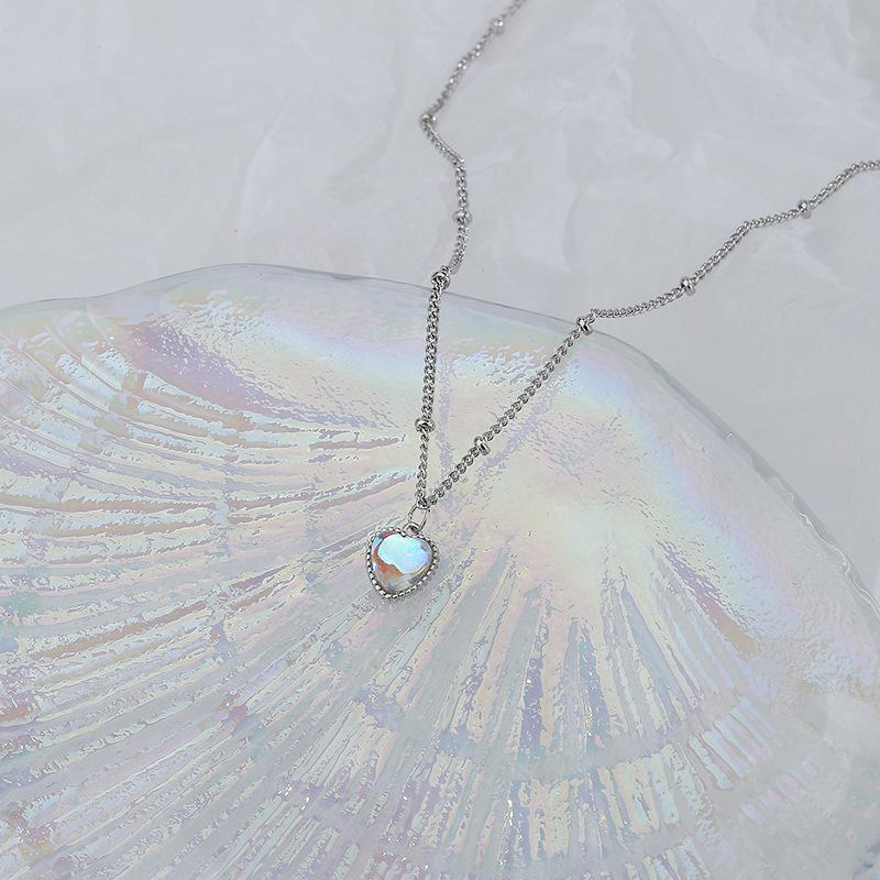 Heart Moonstone Necklace For Women Silver Color Gradient Gemstones Pendant Necklace Bead Chain Necklace Fashion Jewerly Gift