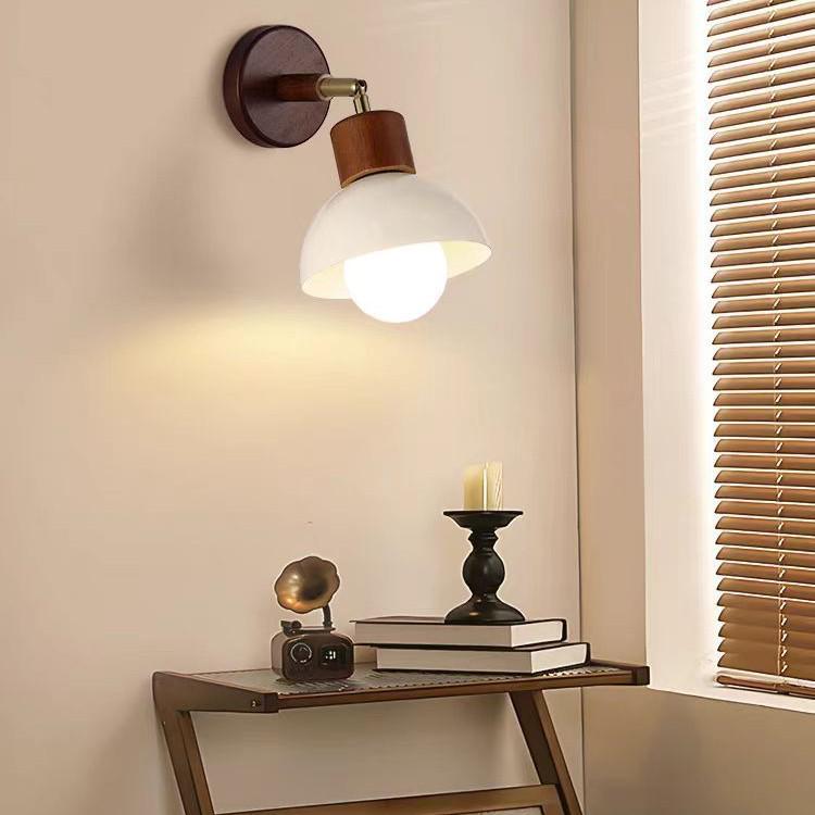 Französische Creme Retro Drehbare Wandleuchte – Massivholz, Augenschonendes Licht für Schlafzimmer & Flur