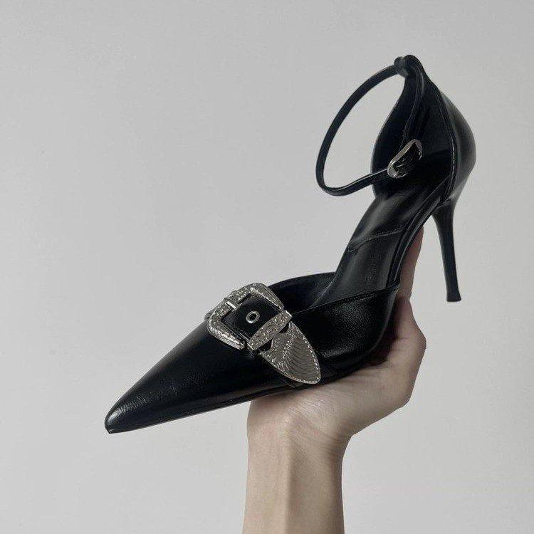 Hollow women's sandals high-end sense spring 2025 new French beautiful high-heeled metal buckle pointed high heels