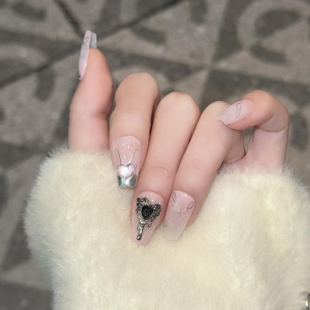 Wearing Armor Pure Handmade Personality Dark Skull Rabbit Pink Love Hand-painted Magic Mirror Lines Detachable Manicure