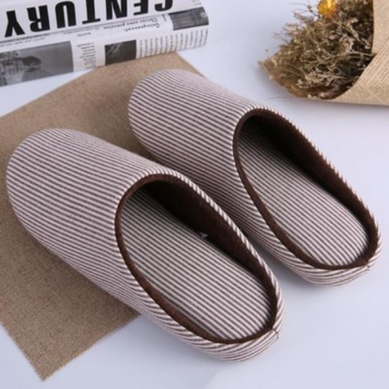 

Japanese-style indoor home men s and women s soft-soled slippers home cloth bottom wooden floor large size silent non-slip confinement cotton slippers XL code (suitable for 43-44)