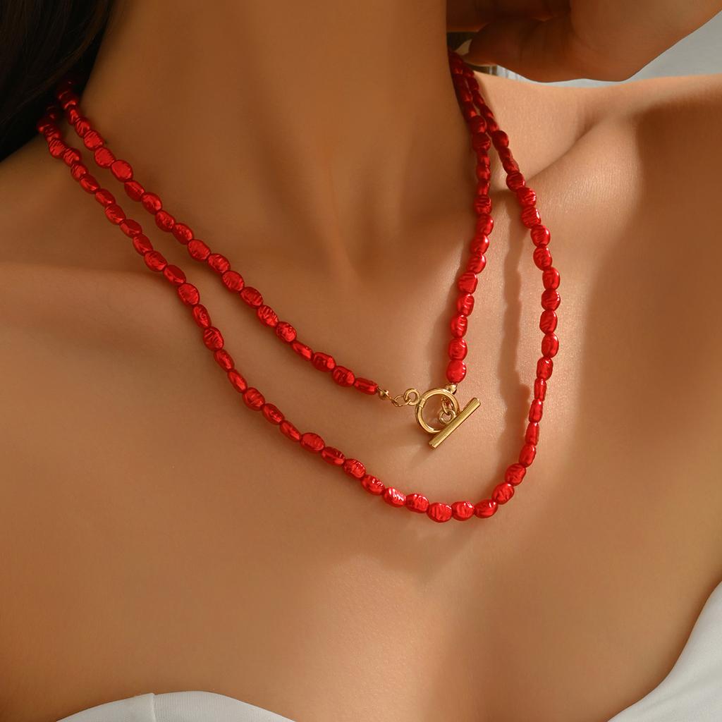 Bohemian jewelry, niche woven rice bead design OT necklace versatile multi-layer collarbone chain