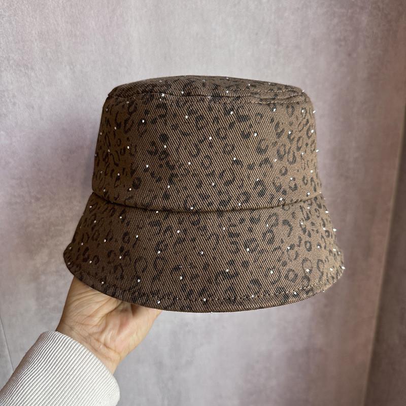 Small Face Water Bucket Hat With Sunshade For Women Summer Fashion