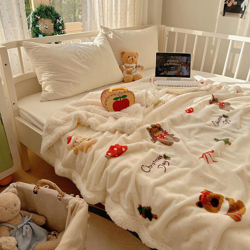 Christmas Thickened Sofa Blanket Lamb Fleece Multifunctional Blanket Cartoon Milk Fleece Nap Blanket