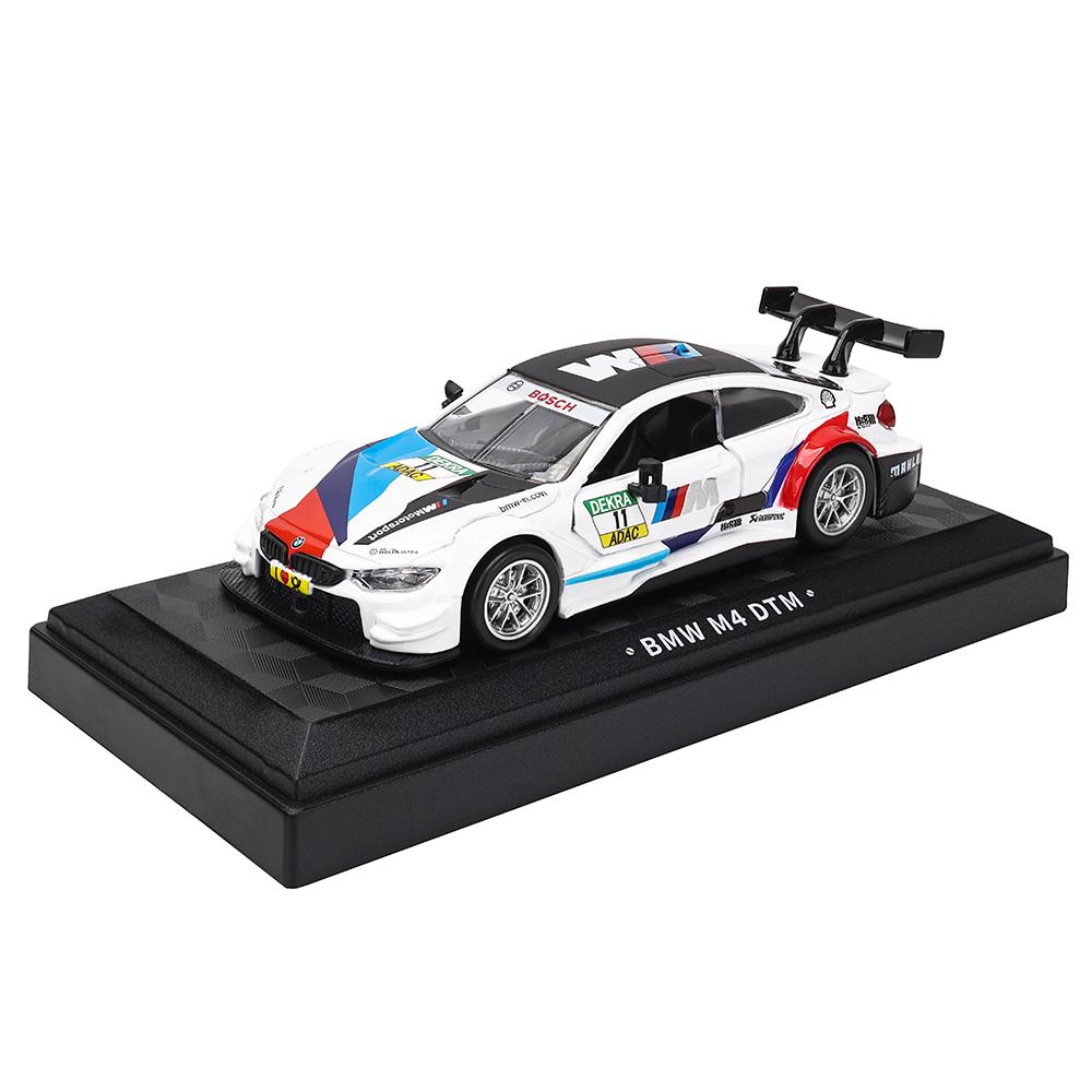 CCA MSZ 1:36~1:47 BMW M6 Gt3 Lamborghini Maserati McLaren Land Rover Guard Benz Car Model With Helmet Acrylic Box Alloy Car Toy