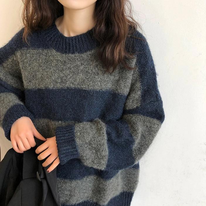 Color-blocking Striped Knitted Sweater for Women Loose and Casual Sweater Long-sleeved Trendy Pullover for Women Autumn and Winter