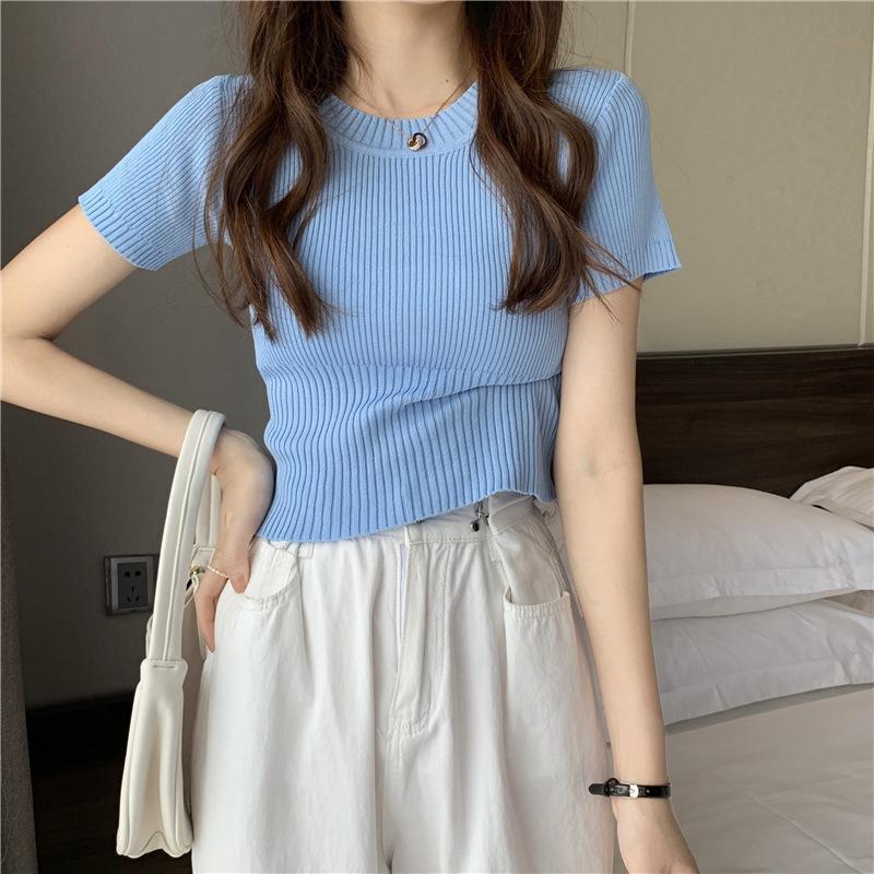 Round Neck Short-sleeved Knit Sweater Slim Thin Tide Short Paragraph Tops Female Casual Summer Essential Comfort and Style Slim Fit Pullovers Tees