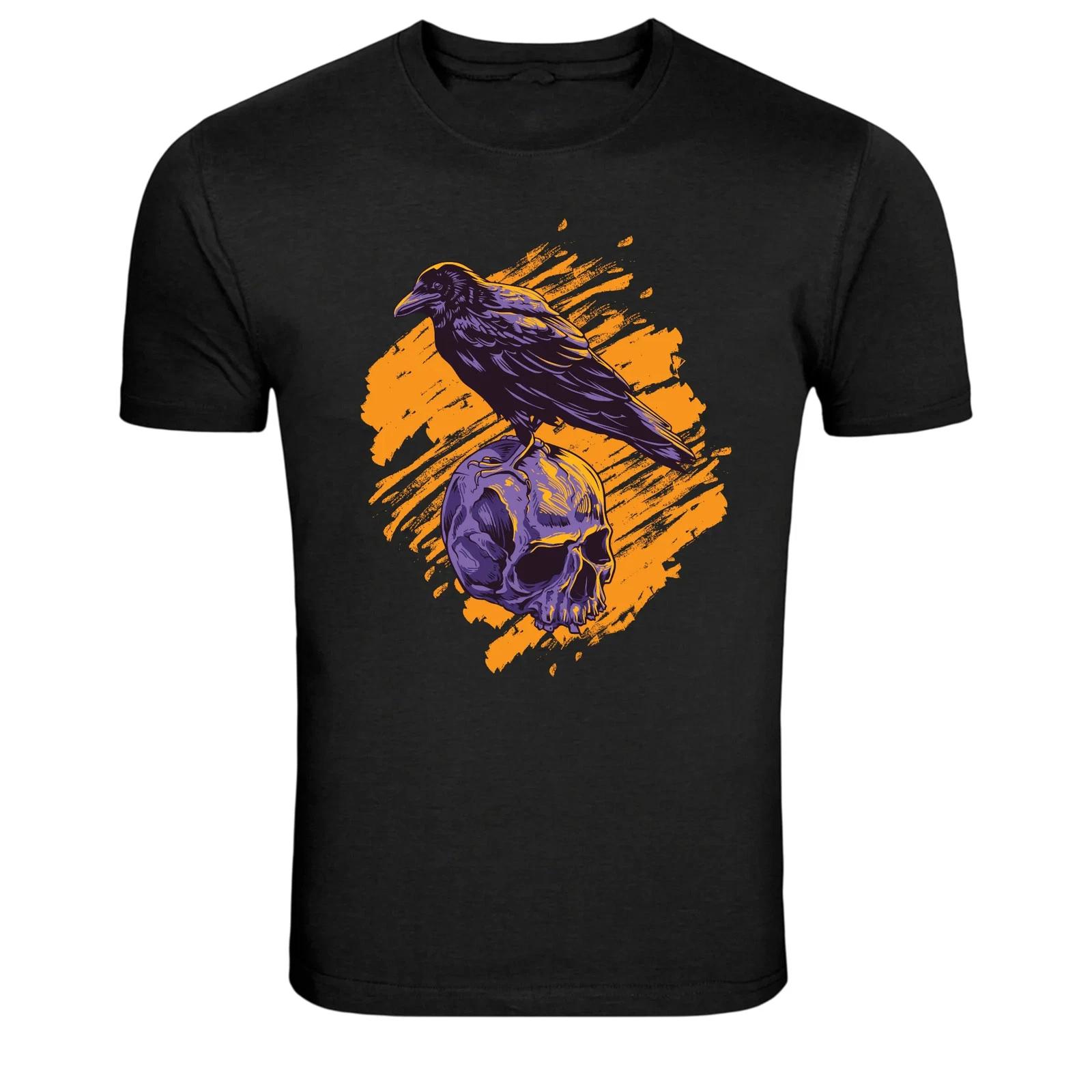 Crow On Skull Dark Gothic Art Graphic T-Shirt S