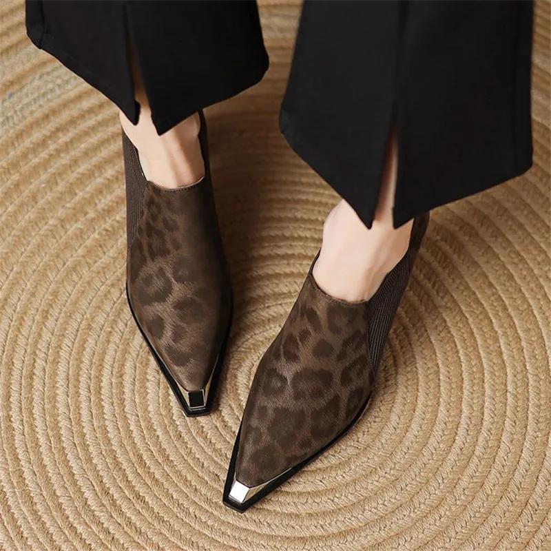 Fashion New Spring Genuine Leather Shoes for Women Fashion Pointed Toe Leopard Print Women Pumps Shoes Chunky Heels Loafers High Heels