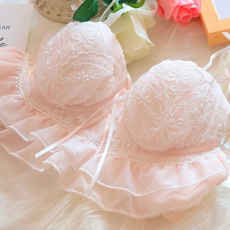 Girls Sweat Lace Bras Cute Push Up Bras Wireless Fashion Women's Underwear Brassiere Pink White Bras