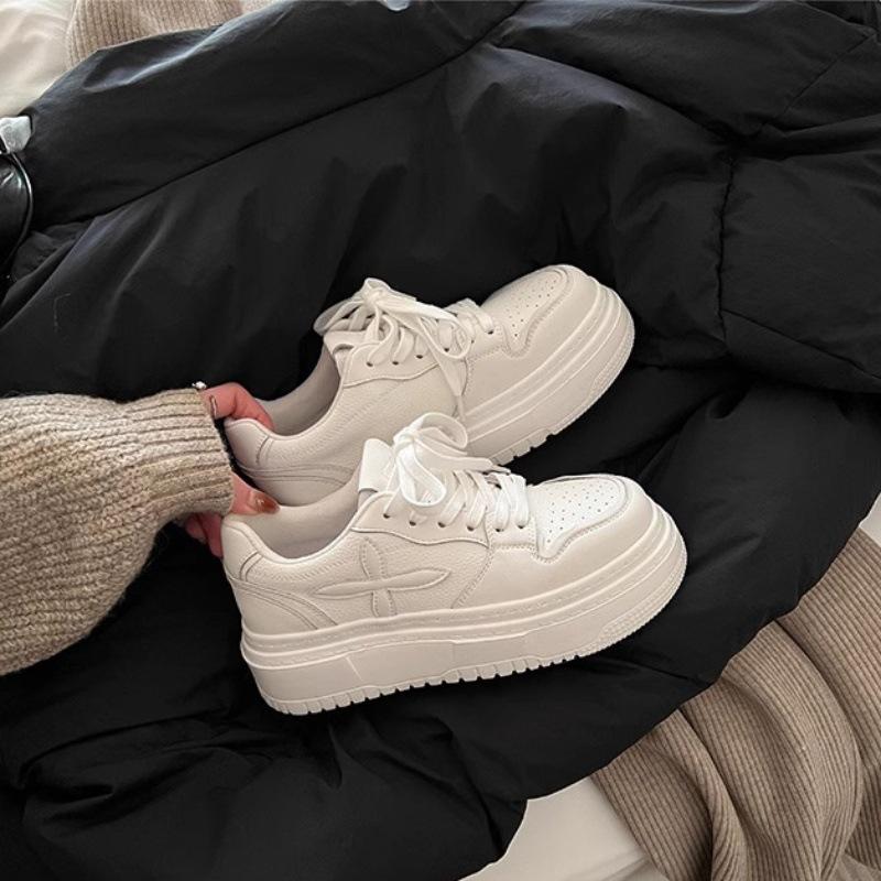 

Женские белые кроссовки на толстой подошве, весна 2024: Корейский стиль, Увеличивающие рост, Легкие, Повседневные кеды 40 бежевый