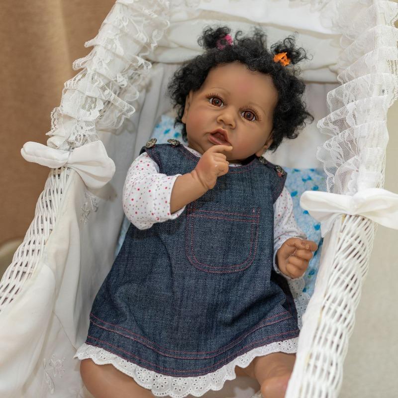 

22-дюймові афроамериканці з темно-чорної шкіри Reborn Dolls Saskia Cloth Body Full Vinyl Body Optional Newborn Babys Doll Rooted Curly Hair Rebirth Doll full silicone girl