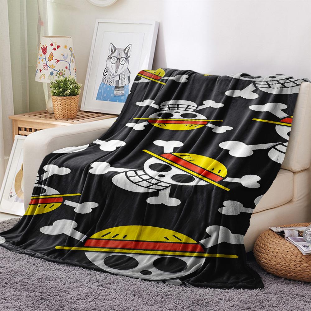 1PC One Piece Straw Hat Pirates Patterned Flannel Blanket Suitable For All Seasons For Home Decor Warmth And Comfort Gifts Holiday Present