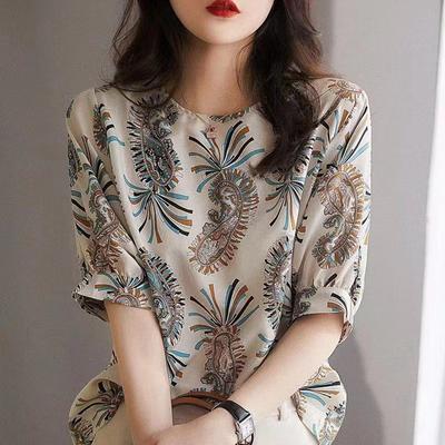 Tops – T-shirts