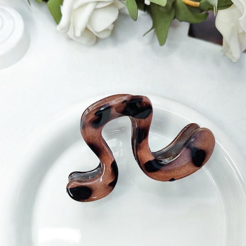 Creative 1PC half-braided hair clips shark clips Lady's hair fixation clips popular hair clips braided