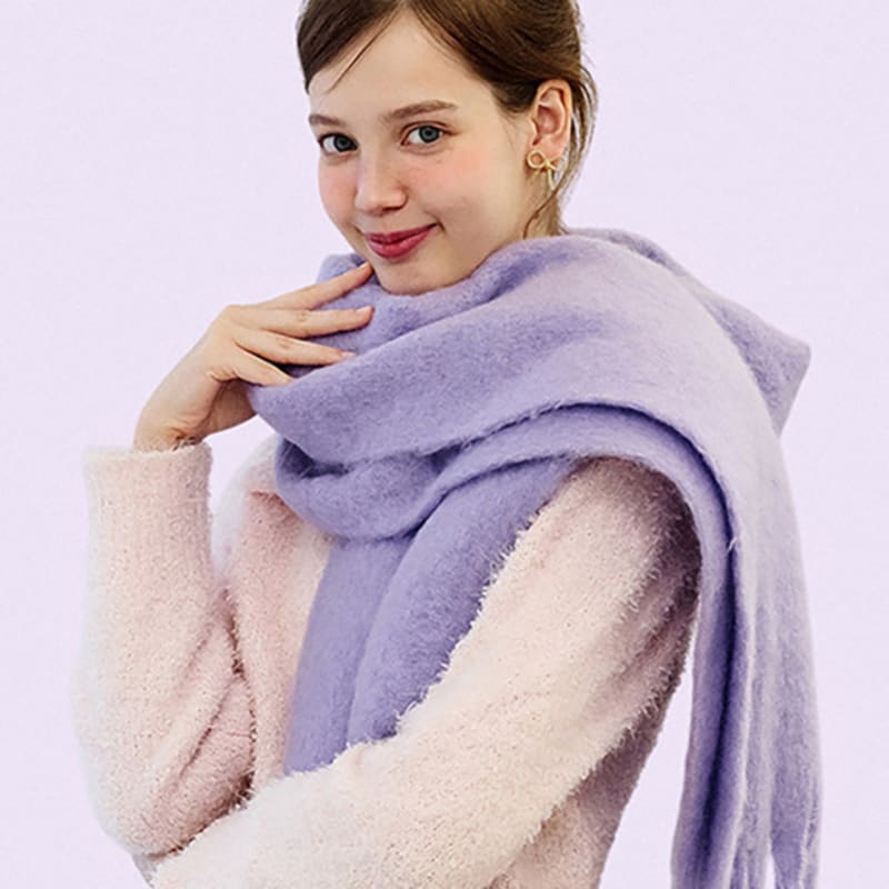 

Dana Burton Pastel Tassel Bloom Muffler Camel