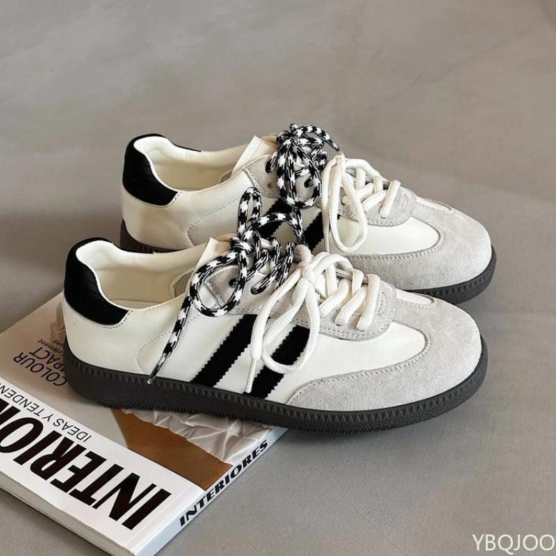 New Women's Shoes Spring and Autumn Retro Casual Sports Flat Heel Non Slip Shoes Color Blocked Lace Up Board Shoes Sneakers