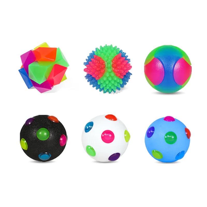 Hot Selling Small Dog Flash Pet Ball TPR Three Color Glowing Elastic Ball Training Interactive Throwing Dog Ball Dog Toys For