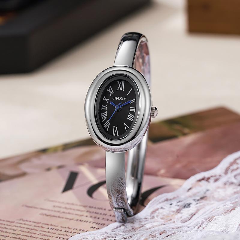 Ladies Watch Oval Student Niche Fashion Bracelet Quartz Watch