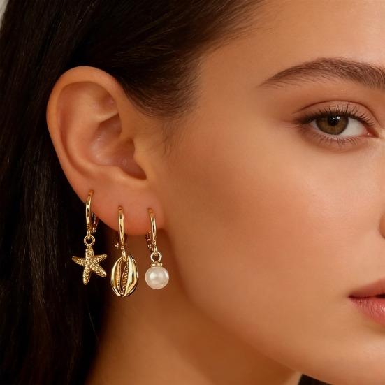 3 Pairs Women Coastal Hoop Earrings Starfish Seashell Faux Pearl Charm Dangle Hoop Earrings Summer Beach Earrings for Holiday Daily Wear