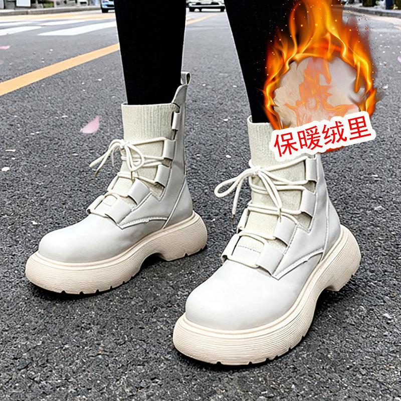 

Темпераментные универсальные ботинки Мартин на толстой подошве средней высоты для женщин, новые осенне-зимние, в британском стиле, на подошве-маффин, модные маленькие кожаные ботинки 40