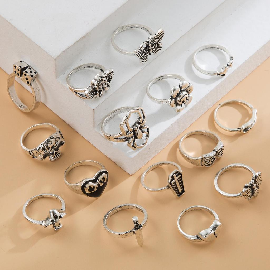 15-teiliges koreanisches Retro-Liebes-Öltropfen-Totenkopf- und Schmetterlingsspinnen-Ringset