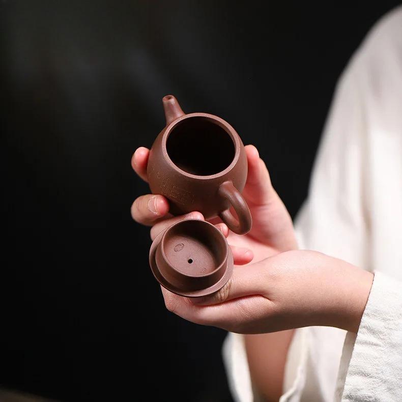 90ml Vintage Yixing Purple Clay Teapots Handmade Small Pot Raw Ore Purple Mud Kettle With Infuser Chinese Zisha Teaset Tableware