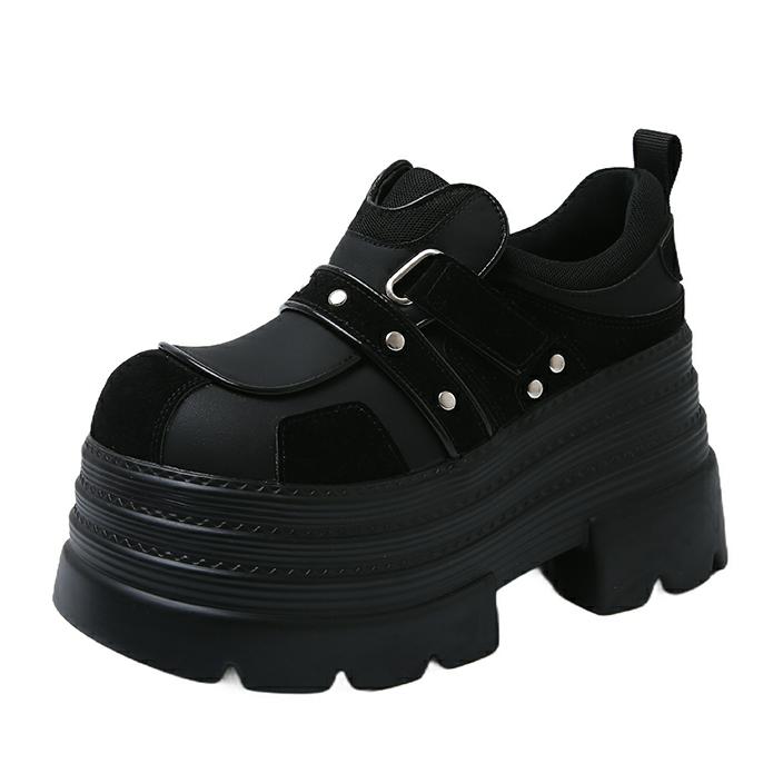 Fashion 2025 New Shoes Chic Fashion Rivet Ankle Boots Women Metal Buckle Round Toe Loafers Punk High Street Luxury Brand Shoes 10.5CM