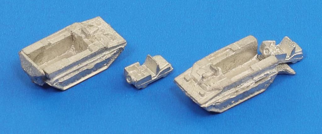 Pit Road MI Series WWII American Military Vehicle Set White Metal Amphibious Vehicle Plastic Model Kit MI07SP 1/700 1 LVT-4 (2 Cars) (Combat Vehicle)