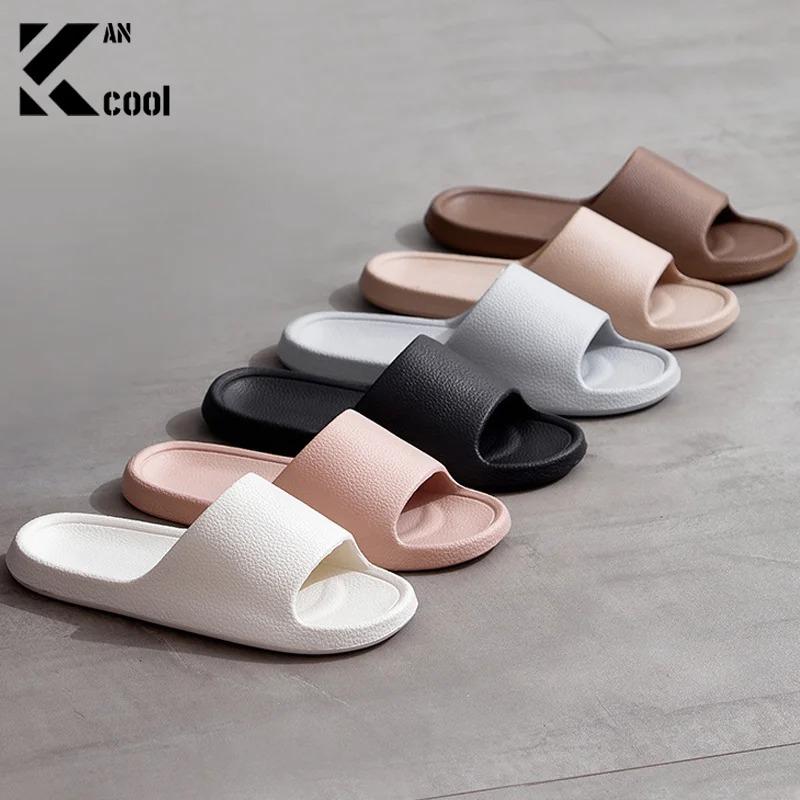 2025 Women Soft Sole Cloud Slippers Thick Platform Indoor Outdoor Beach Sandals Summer EVA Non Slip Flip Flops Men Slippers