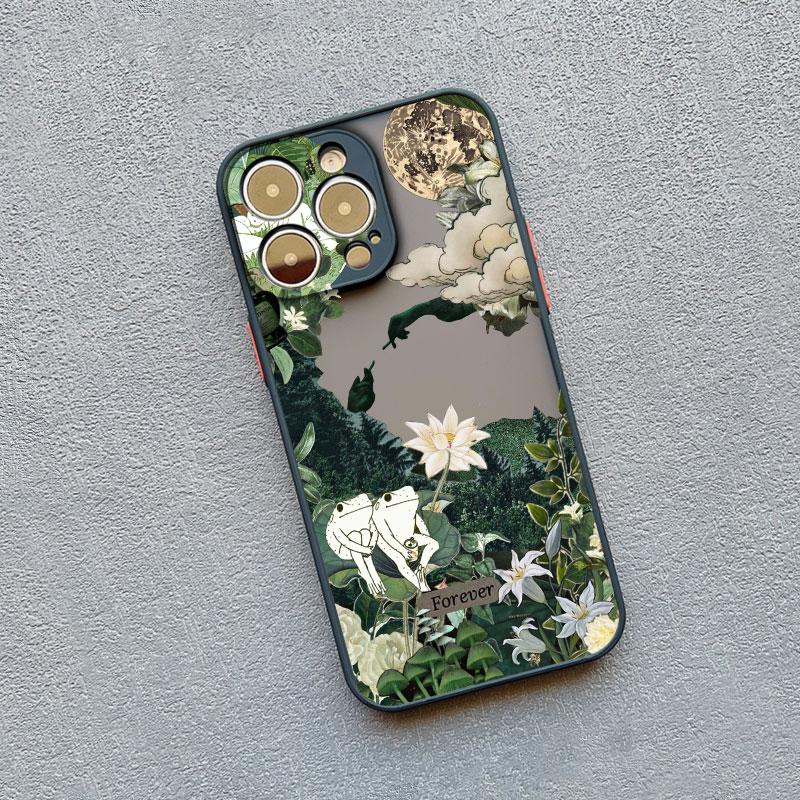 Retro Black Cat White Kitten Illustration Phone Case For iPhone 17 16 15 14 13 11 12 Pro Max Mini 15 16 Plus Case Cute Cartoon