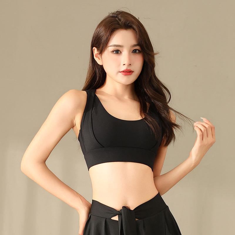 

Женский костюм для йоги высокого класса 2024: Комплект из трех предметов: куртка для бега, спортивная юбка и фитнес-брюки для пилатеса S