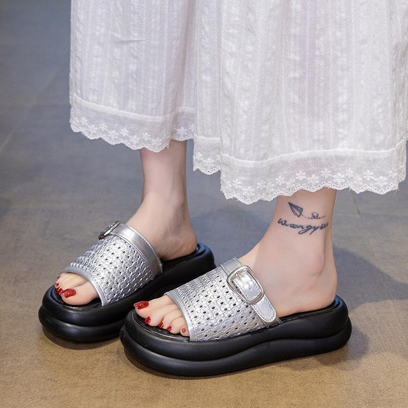 Fashion Wear Slippers Outside Women's Summer New Round Toe Open Toe Platform Hollow Metal Buckle Strap with Skirt Non-slip Flip-flops