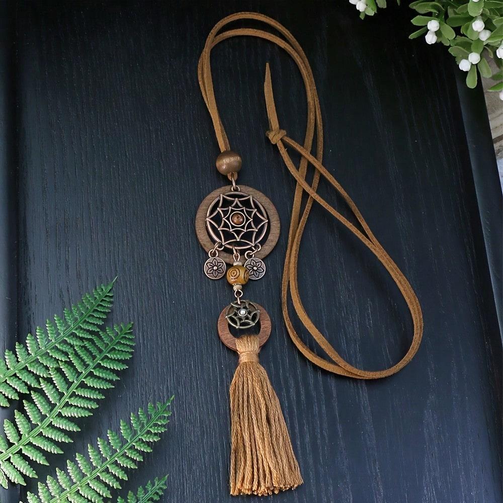 Bohemian Vacation Style Wooden Handmade Bead Pendant Necklace Long Sweater Chain Pu Leather Tassel Boho Jewelry Suitable for Women's Daily