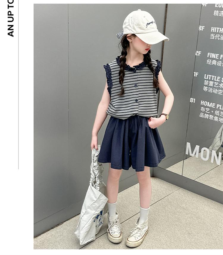 Girls' summer outfit set 2026 new stylish children's summer striped vest, girls' casual pleated skirt two-piece set